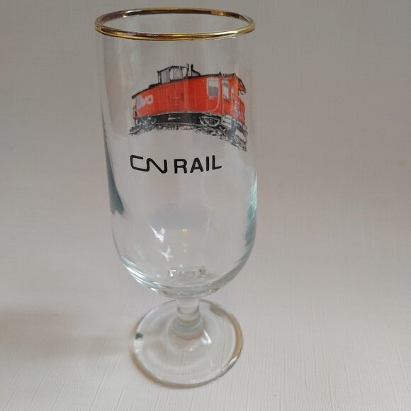 VINTAGE CN RAIL CABOOSE Stemware glass Gold Rimmed With Flaw - Picture 1 of 8